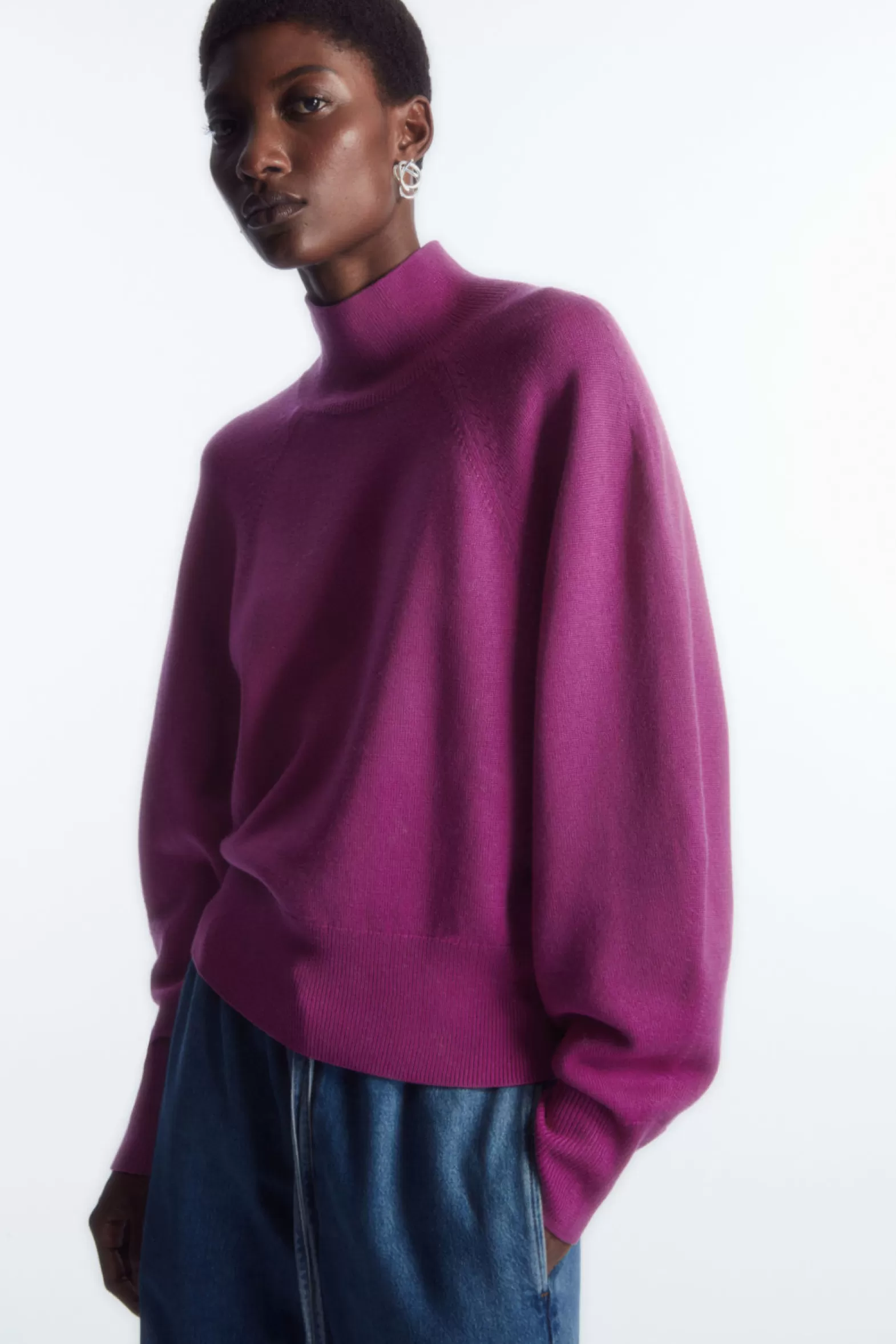 COS BATWING-SLEEVE MERINO WOOL JUMPER