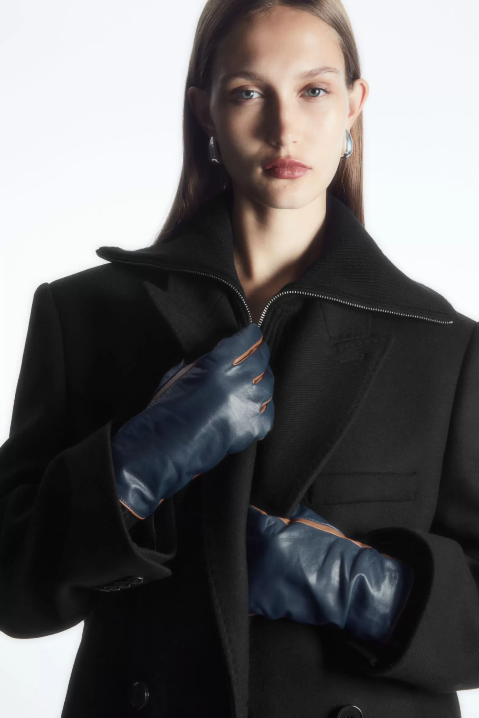 COS CASHMERE-LINED COLOUR-BLOCK LEATHER GLOVES
