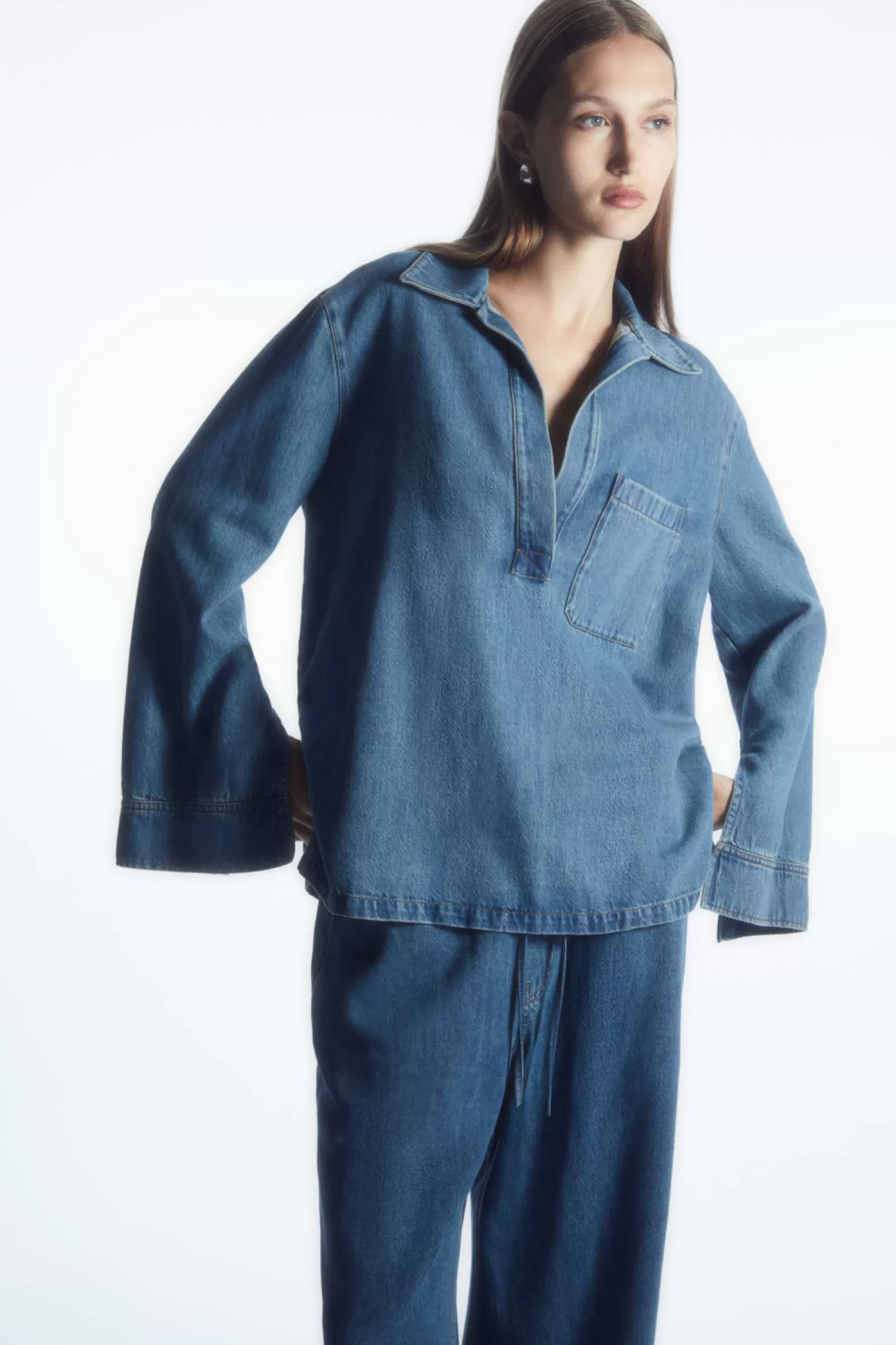 COS COLLARED V-NECK DENIM TOP