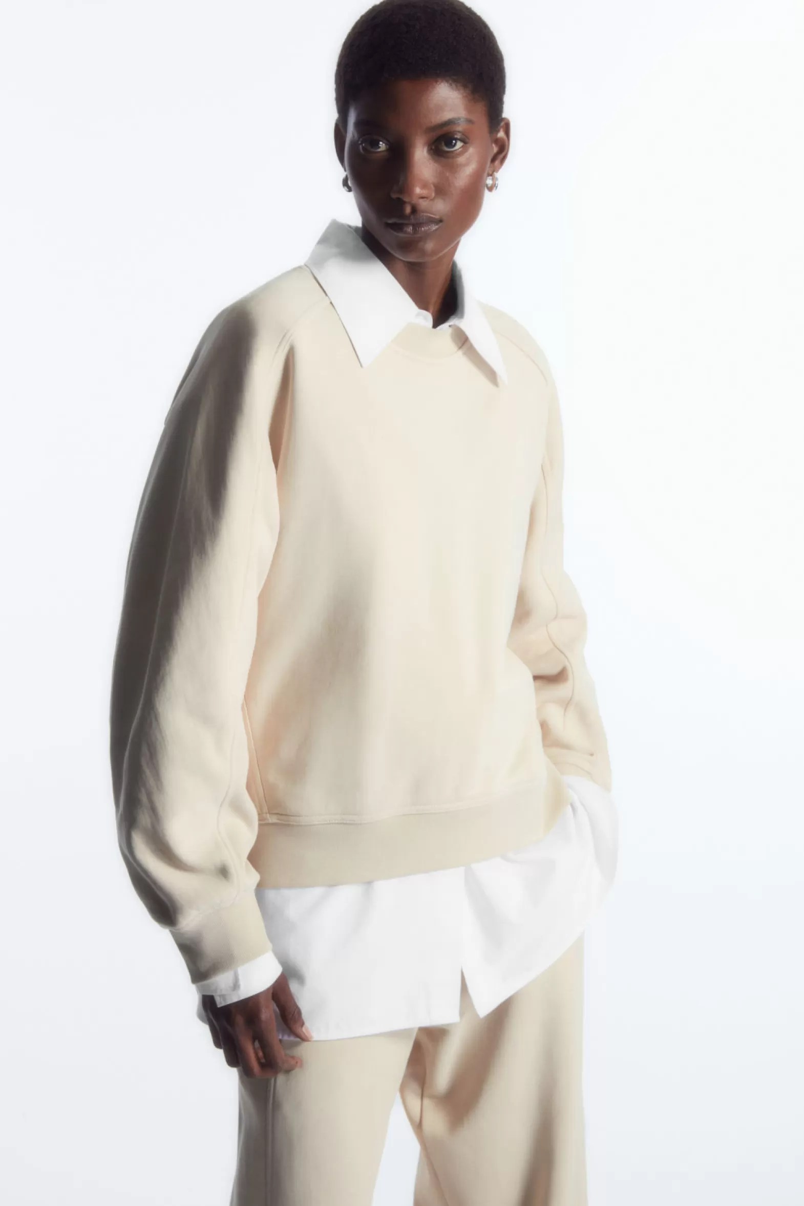 COS CONTRAST-PANEL CREW-NECK SWEATSHIRT