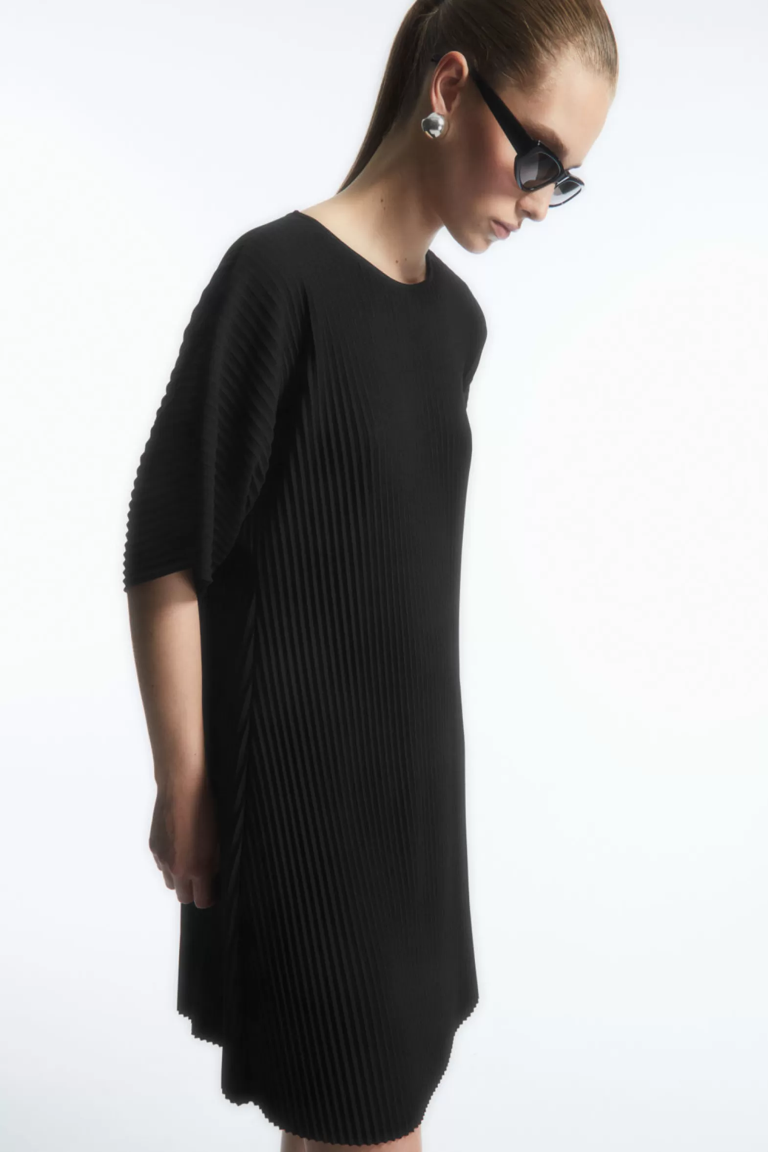 COS PLEATED MIDI DRESS