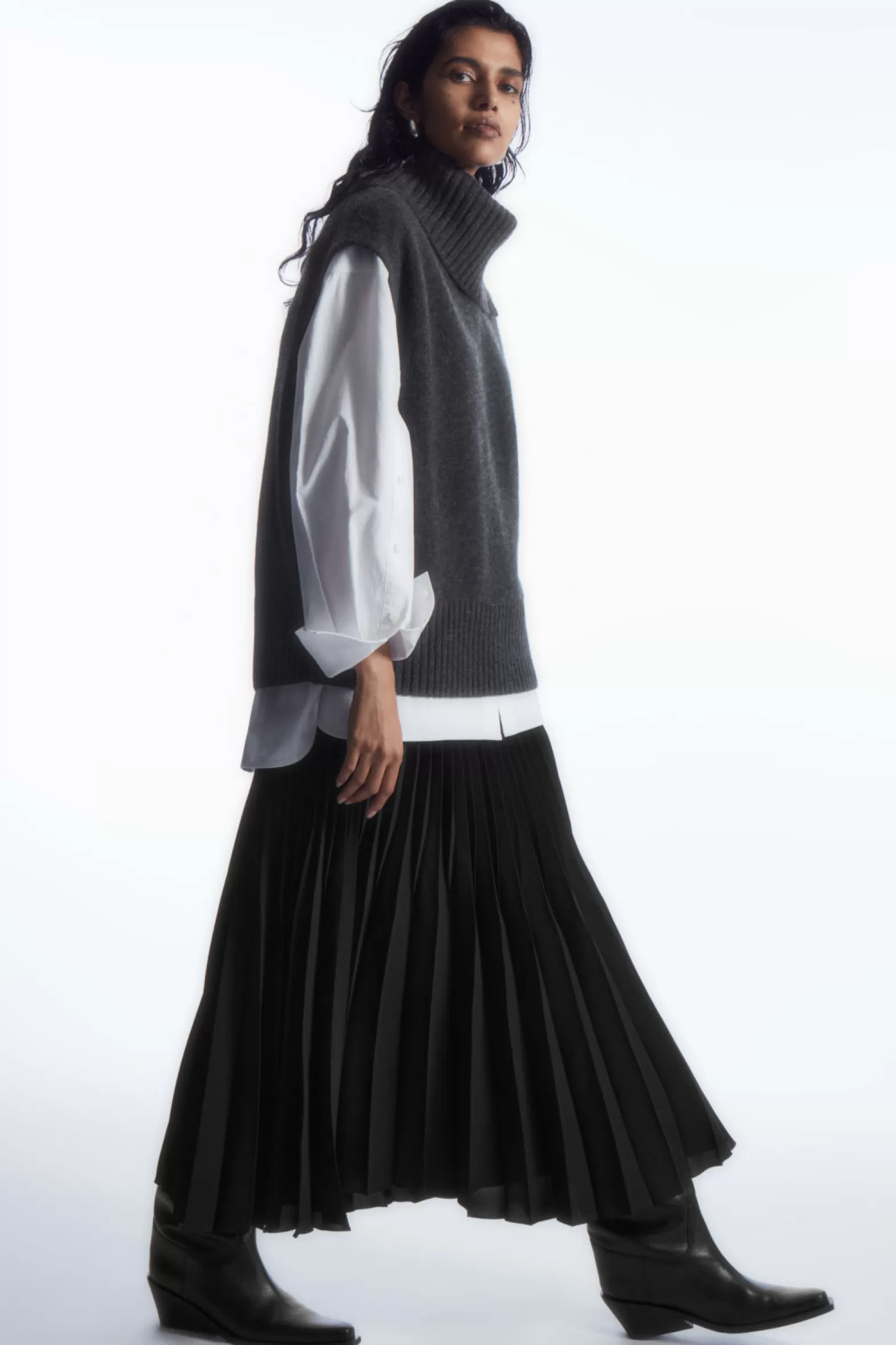 COS PLEATED MIDI SKIRT