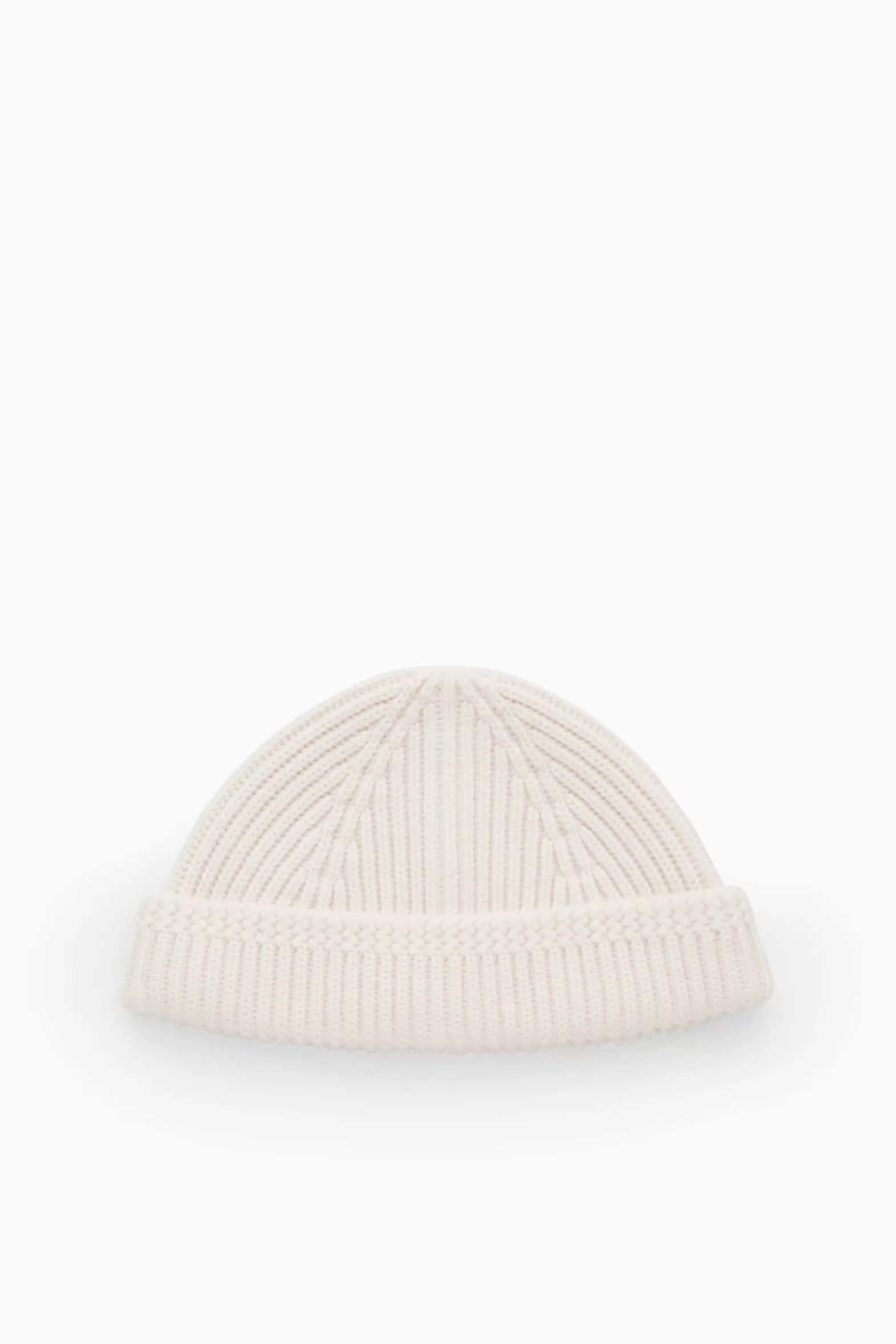 COS SHORT MERINO WOOL BEANIE