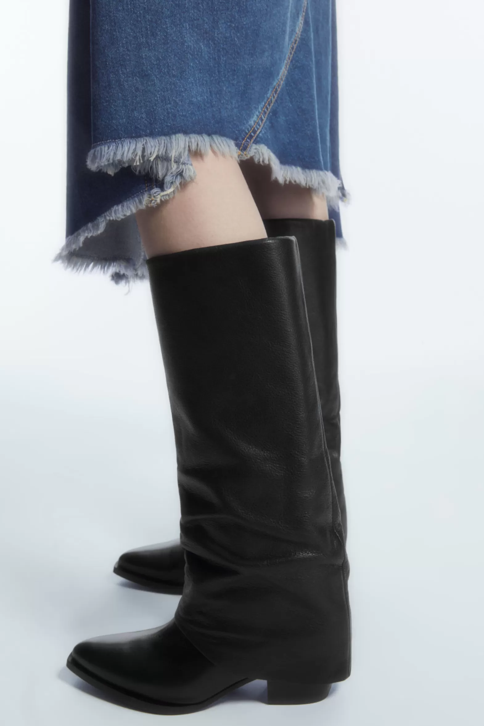 COS SLOUCHED LEATHER KNEE BOOTS