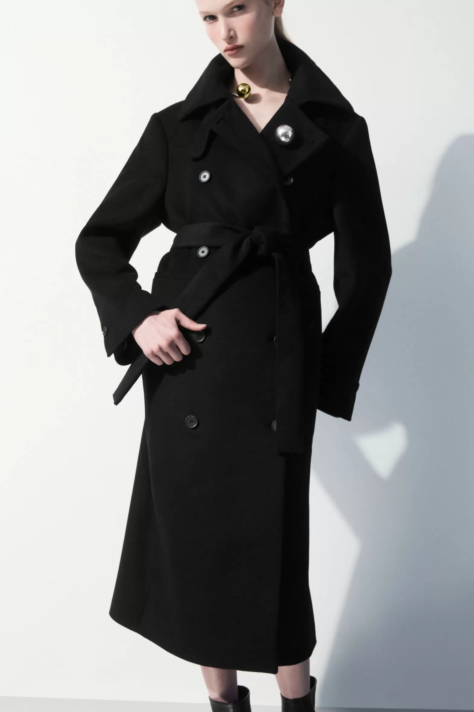 COS THE RECYCLED-CASHMERE TRENCH COAT