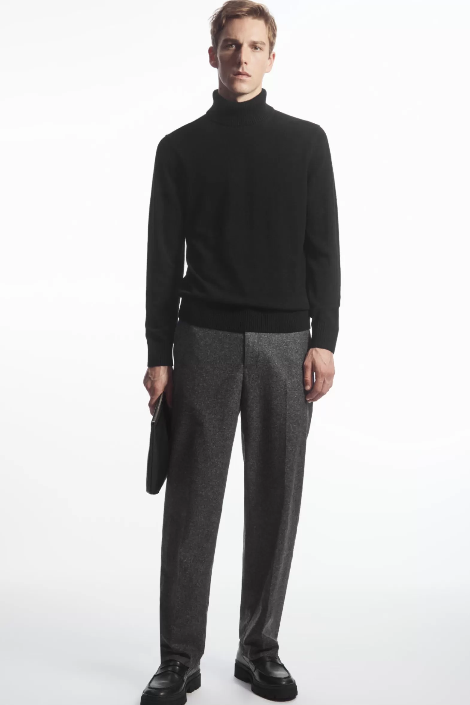 COS WOOL-CASHMERE TURTLENECK JUMPER